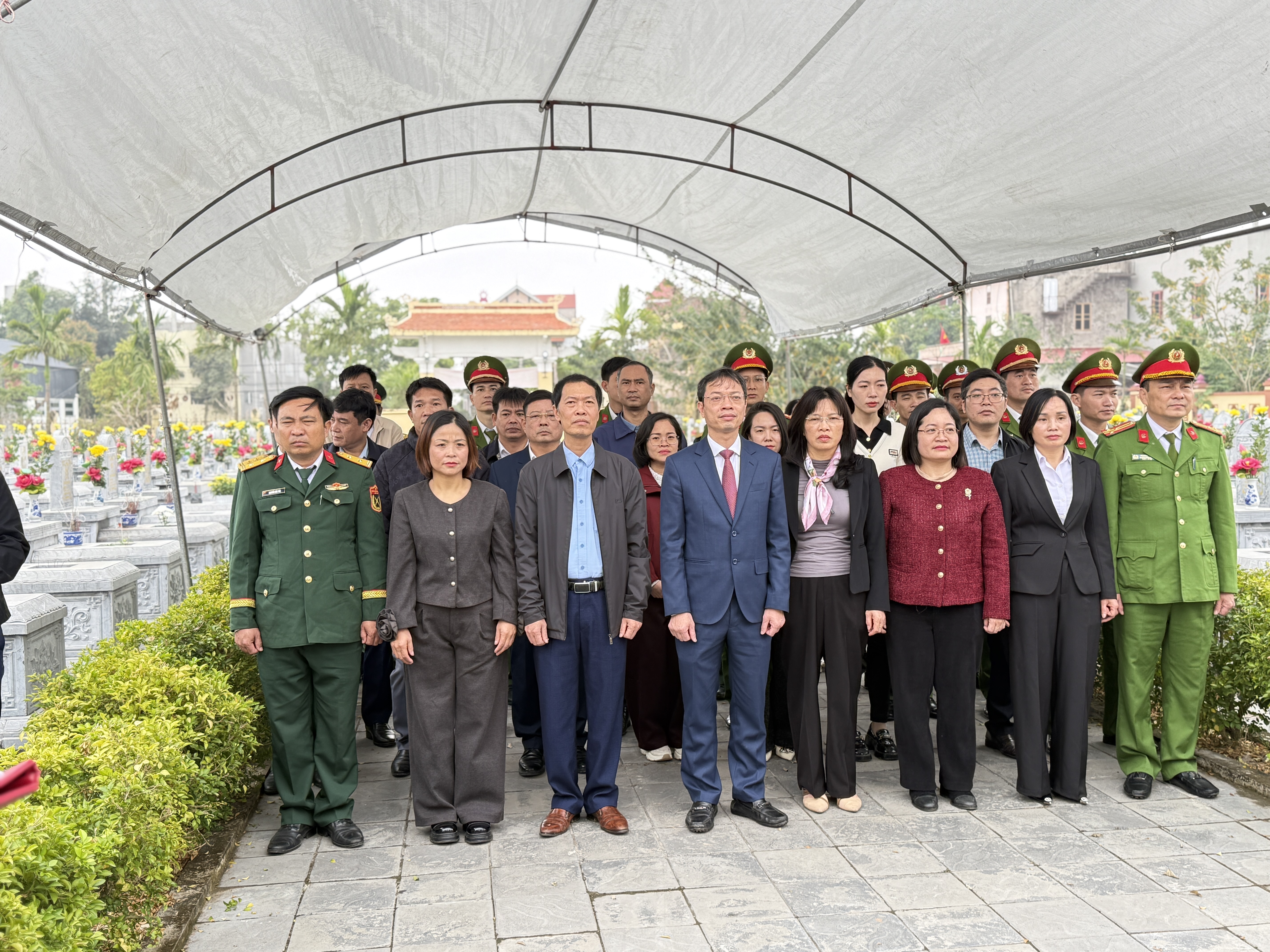 Xã Nguyễn Trãi dâng hương tưởng niệm các anh hùng liệt sĩ nhân dịp Tết Nguyên đán Bính Ngọ