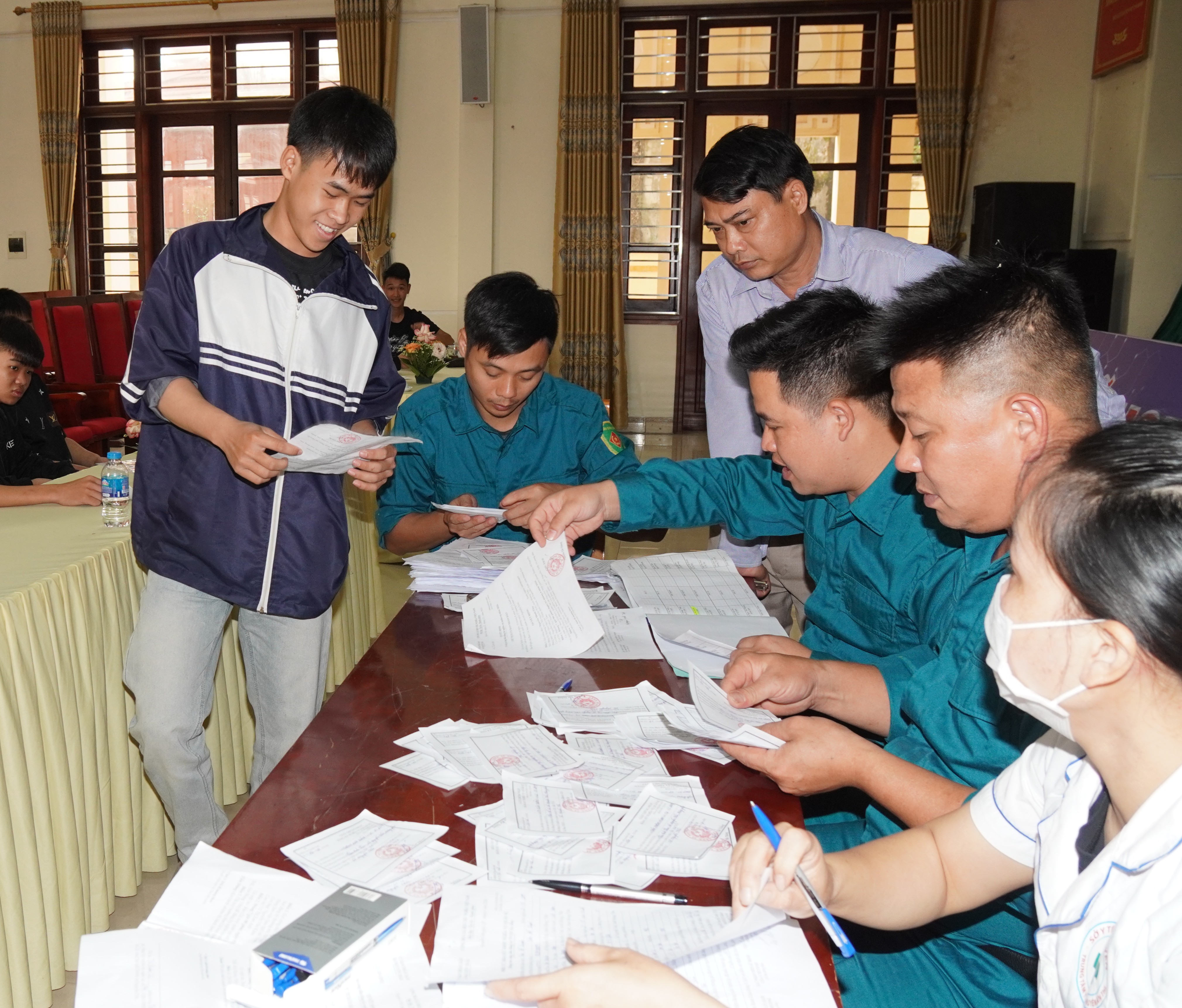 Xã Nguyễn Trãi tổ chức đăng ký nghĩa vụ quân sự tuổi 17 cho các nam thanh niên, chuẩn bị cho công tác tuyển quân năm 2027