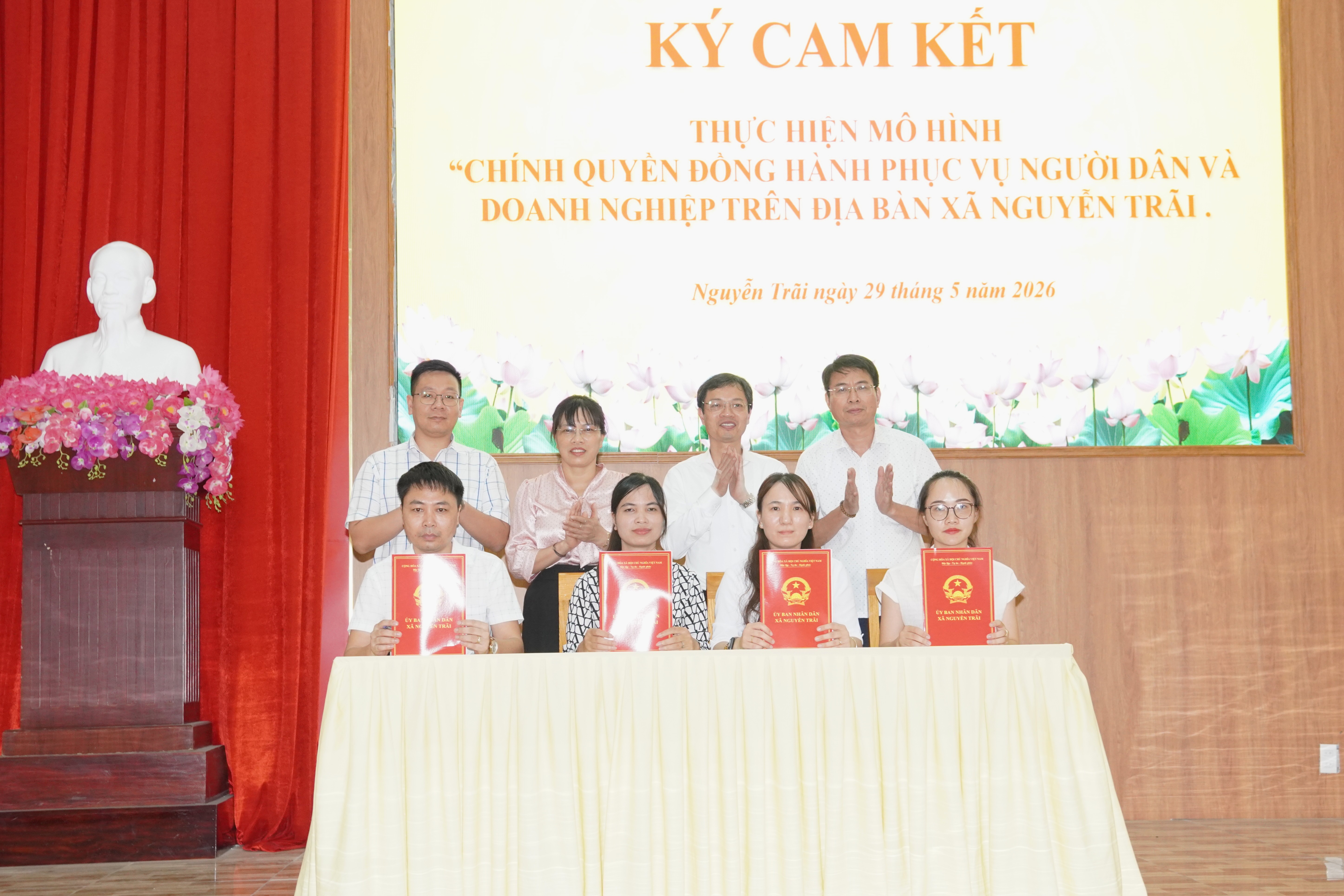Đảng ủy xã Nguyễn Trãi tổ chức hội nghị ra mắt mô hình “Chính quyền đồng hành, phục vụ người dân và doanh nghiệp”; quán triệt, tiếp tục triển khai mô hình “Dân vận khéo 1+10” đảng viên phụ trách các hộ gia đình ở thôn