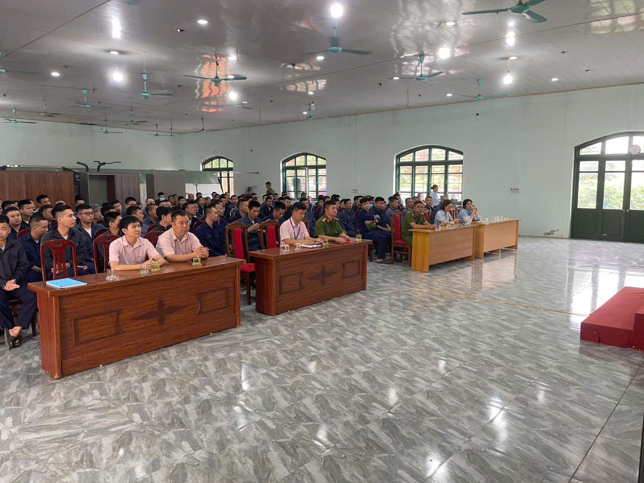 PHÒNG GIAO DỊCH NHCSXH PHỐI HỢP VỚI CƠ SỞ CAI NGHIỆN MA TÚY SỐ 1 TỔ CHỨC HỘI NGHỊ TƯ VẤN CHÍNH SÁCH ĐỐI VỚI NGƯỜI SAU CAI NGHIỆN MA TÚY THEO QUYẾT ĐỊNH SỐ 08/2026/QĐ-TTg NGÀY 03/3/2026 CỦA THỦ TƯỚNG CHÍNH PHỦ