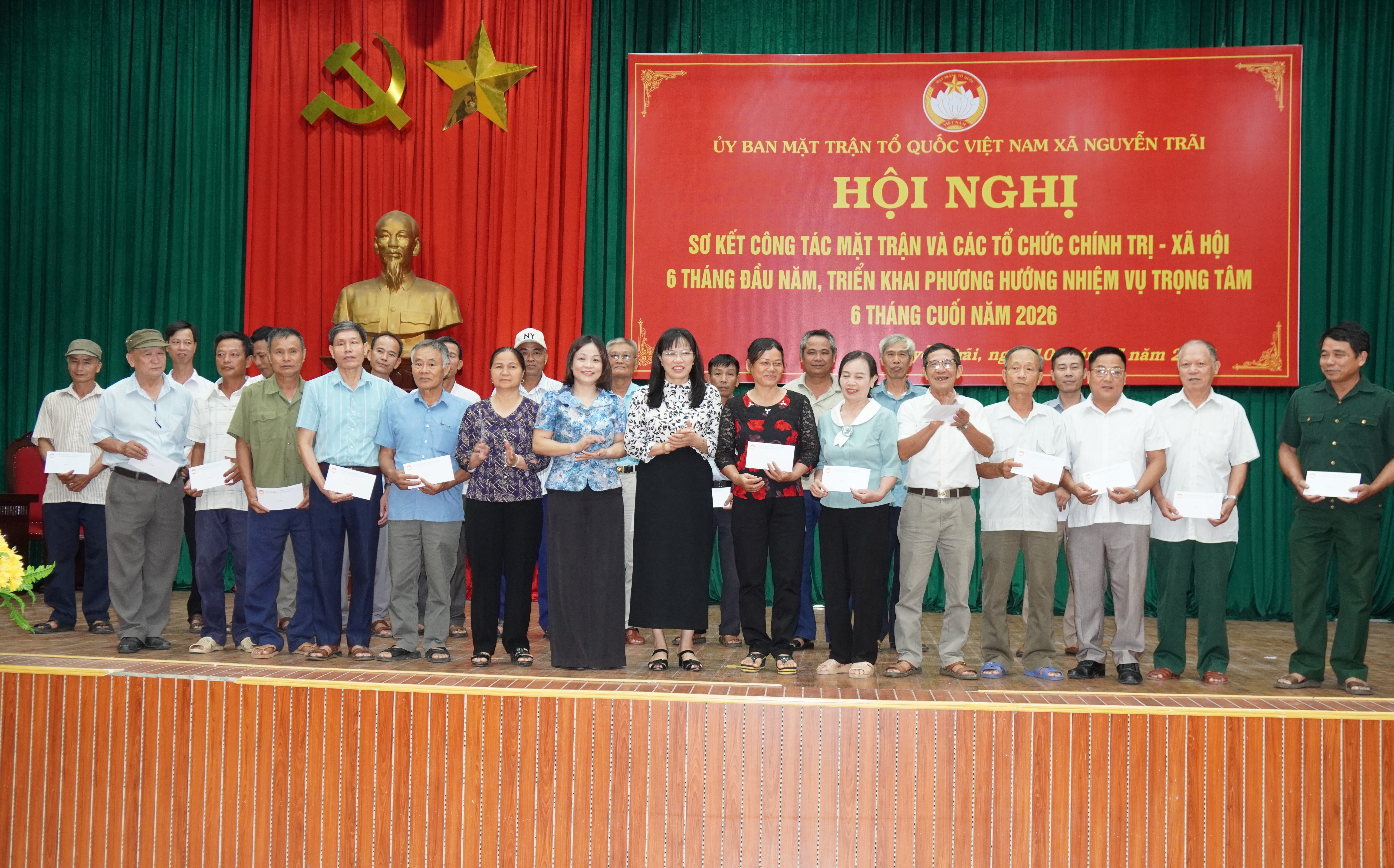 Ủy ban Mặt trận Tổ quốc Việt Nam xã tổ chức hội nghị sơ kết công tác Mặt trận và các hội đoàn thể 6 tháng đầu năm; triển khai phương hướng, nhiệm vụ trọng tâm 6 tháng cuối năm 2026 và triển khai kế hoạch thực hiện mô hình “Kết nối số - Mặt trận đồng hành cùng Nhân dân” trên địa bàn xã Nguyễn Trãi năm 2026