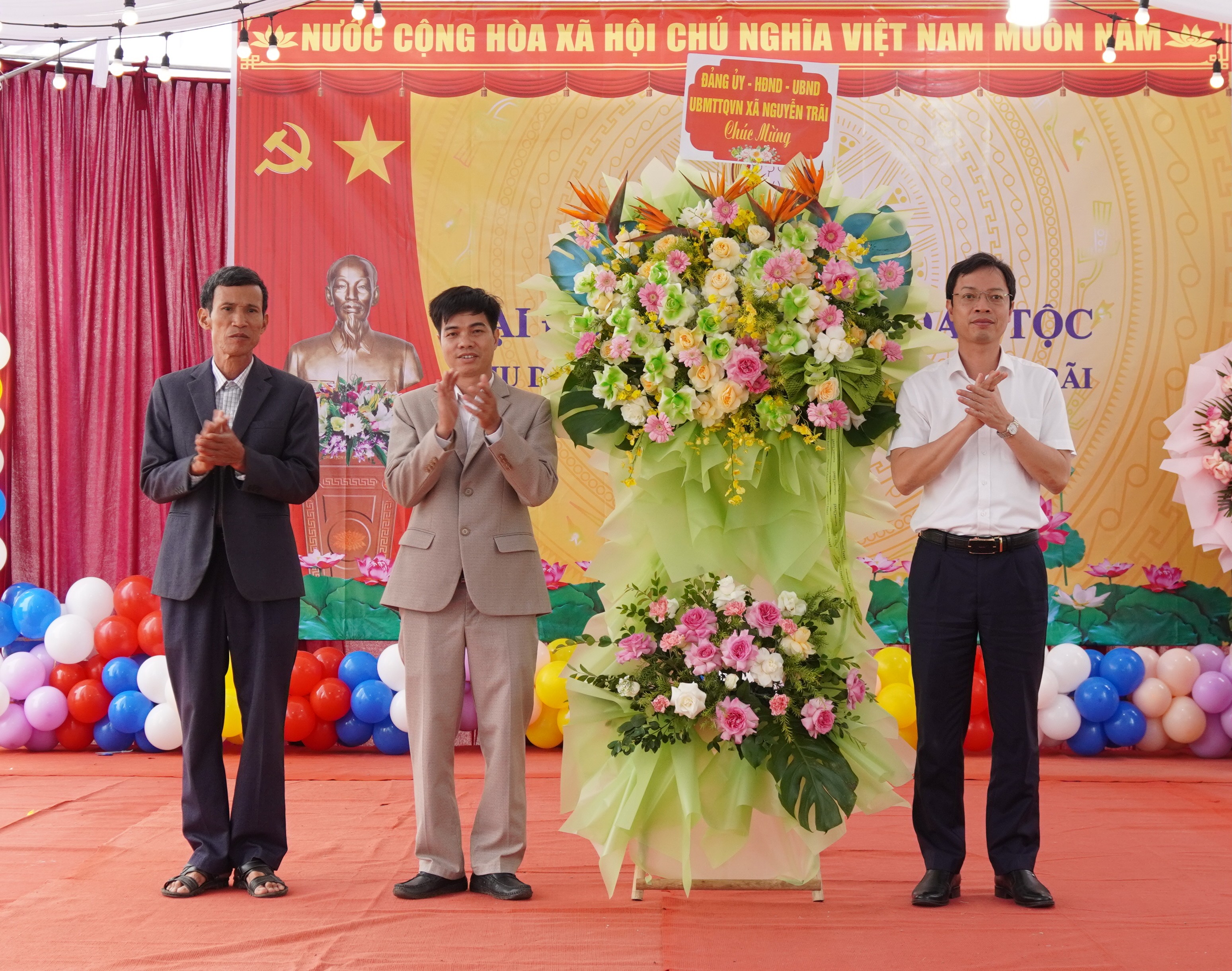 Ngày hội đại đoàn kết toàn dân tộc khu dân cư Trắc Điền - xã Nguyễn Trãi