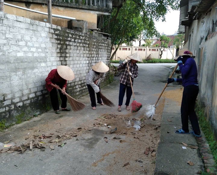 Các thôn trên địa bàn xã Nguyễn Trãi tổ chức “Ngày Chủ nhật xanh – sạch – đẹp”