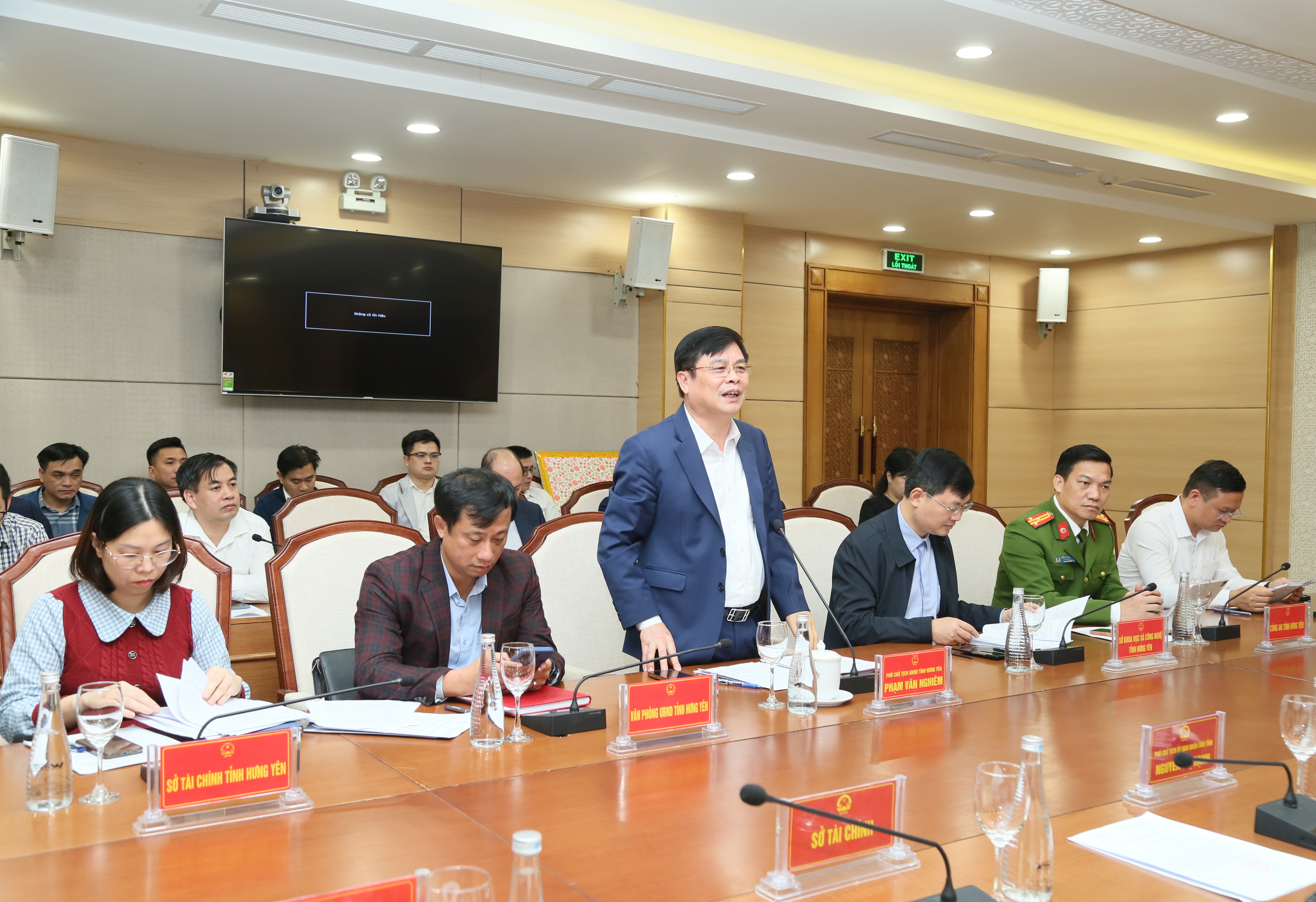 Đoàn công tác tỉnh Hưng Yên trao đổi, học tập kinh nghiệm về cải cách hành chính, chuyển đổi số tại tỉnh Quảng Ninh