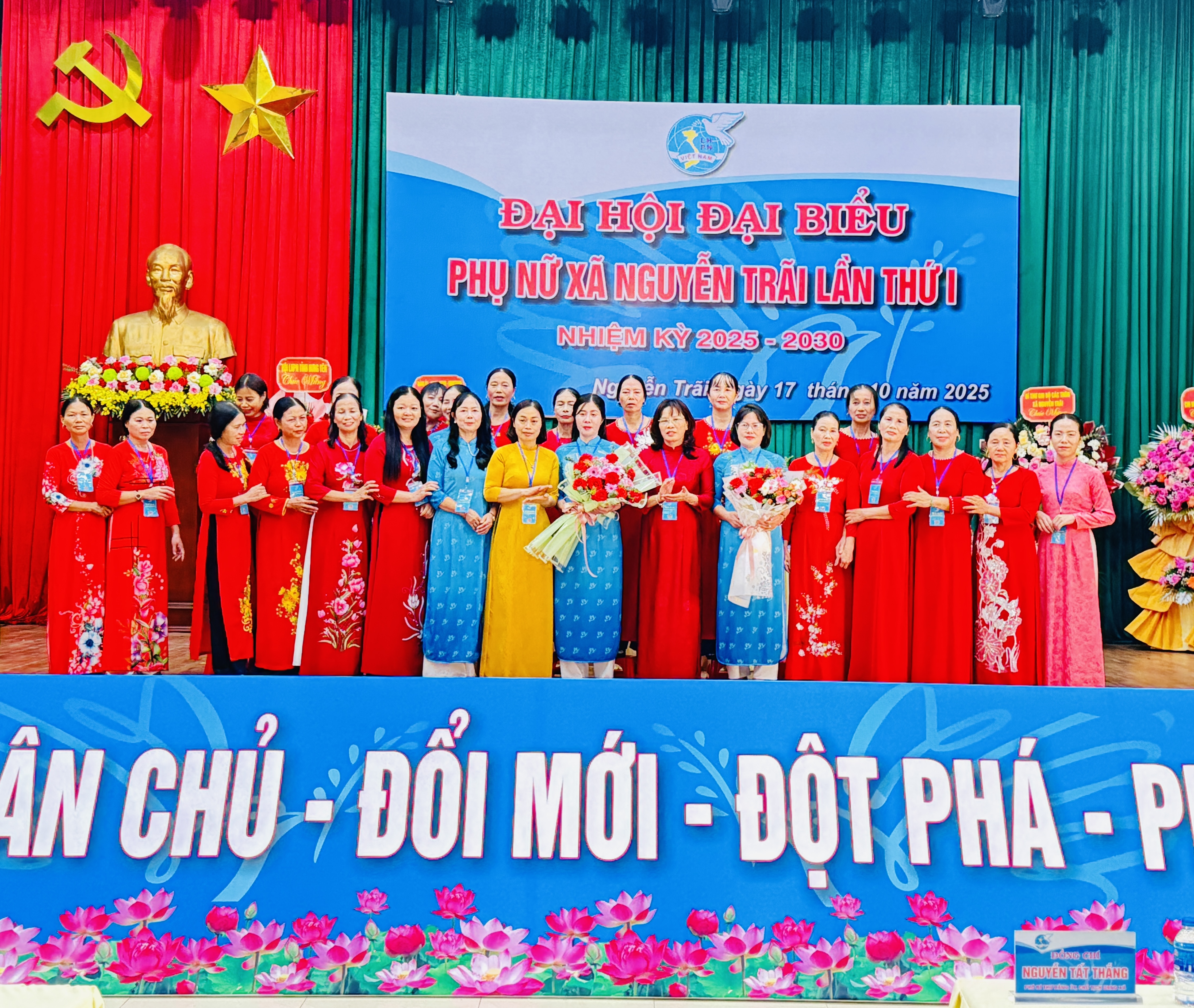Tôn vinh vai trò của phụ nữ