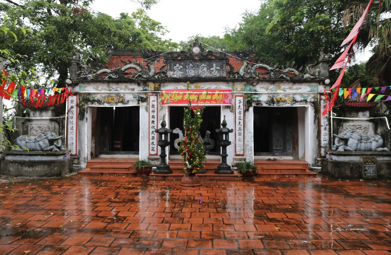 Đền Nhân Vũ
