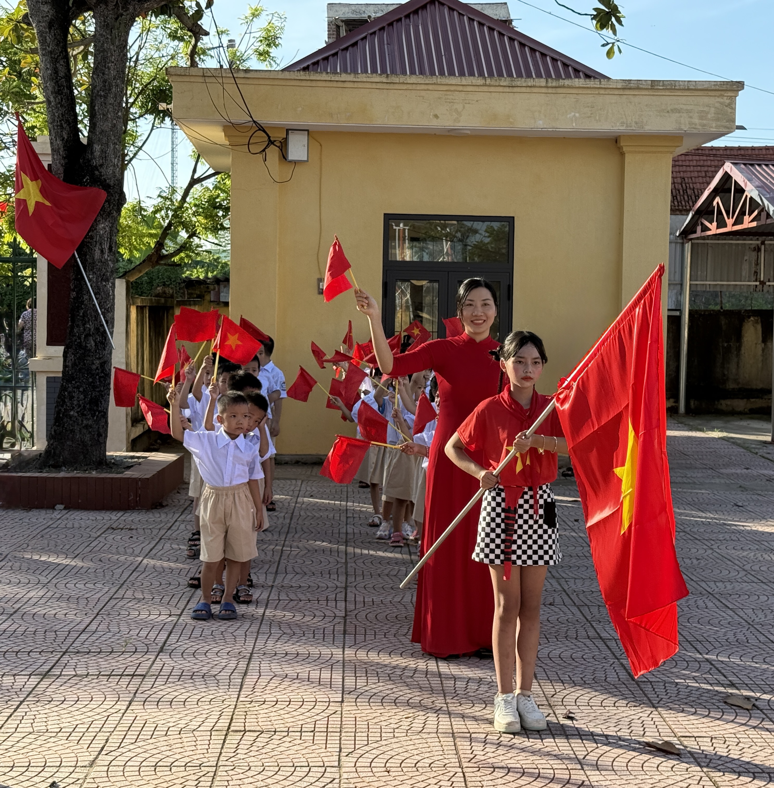 Những trái tim không mỏi – Tôn vinh Thầy, Cô giáo nhân ngày Nhà giáo Việt Nam 20/11