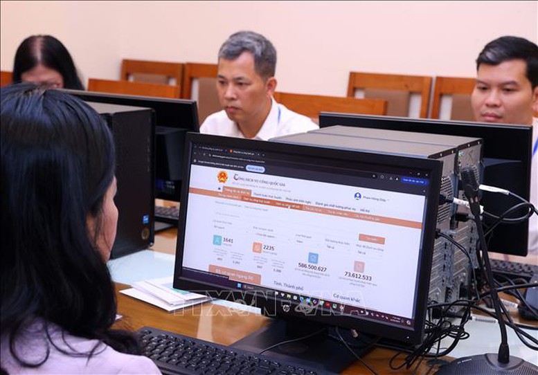 Thúc đẩy chuyển đổi số: Nền tảng cho bộ máy mới vận hành thông suốt, hiệu quả