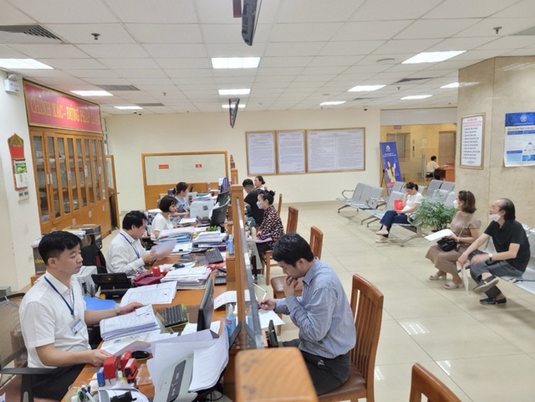 Tập trung tháo gỡ khó khăn trong thực hiện thủ tục hành chính, chuyển đổi số giai đoạn đầu vận hành mô hình chính quyền địa phương 02 cấp