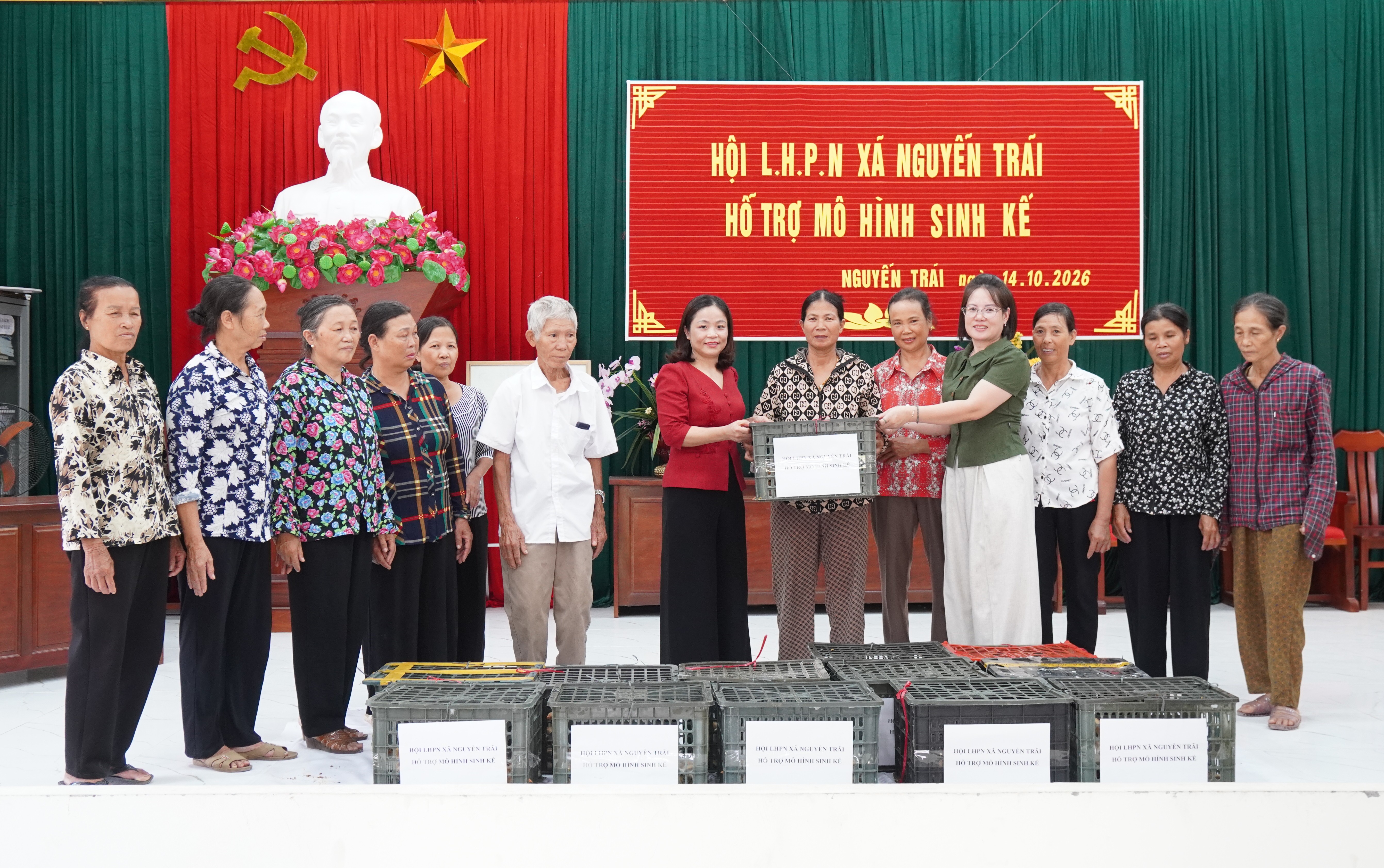 Hội LHPN xã Nguyễn Trãi hỗ trợ mô hình sinh kế cho hội viên phụ nữ có hoàn cảnh khó khăn